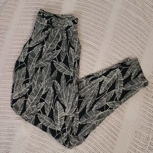 Forever 21 Leaf Pattern Pants